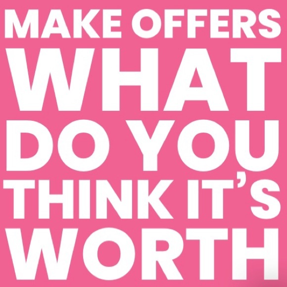 Meet your Posher, Mitzi🌸I’m a Proud Ambassador🌸 - Picture 4 of 12